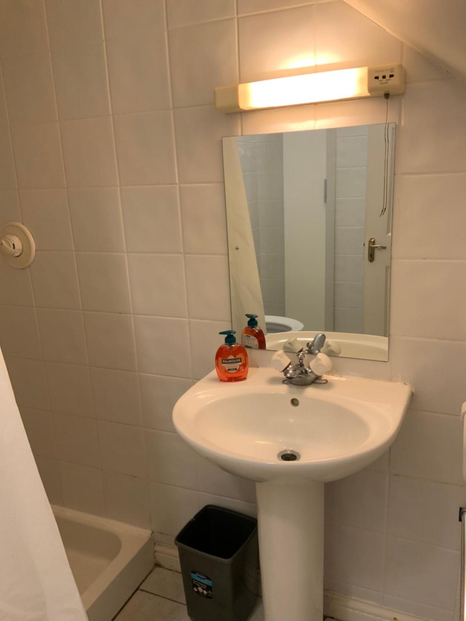 Quite And Cozy 2 Bedroom Apartment Galway Exteriör bild