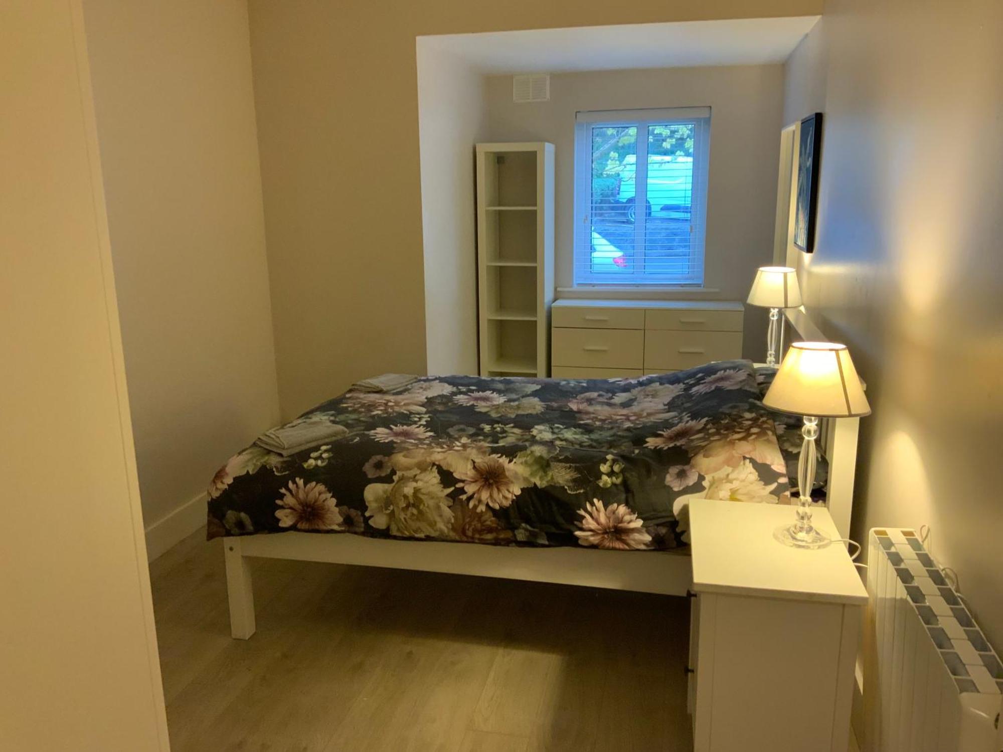 Quite And Cozy 2 Bedroom Apartment Galway Exteriör bild